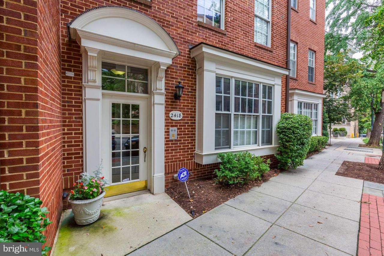 2418 19TH Street - Photo 1