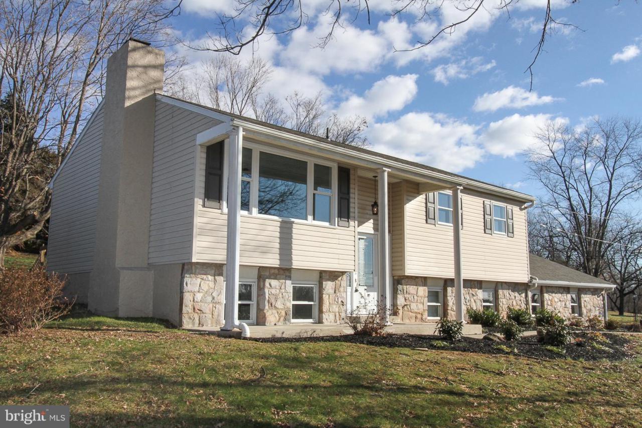 575 Swamp Creek Road - Photo 1