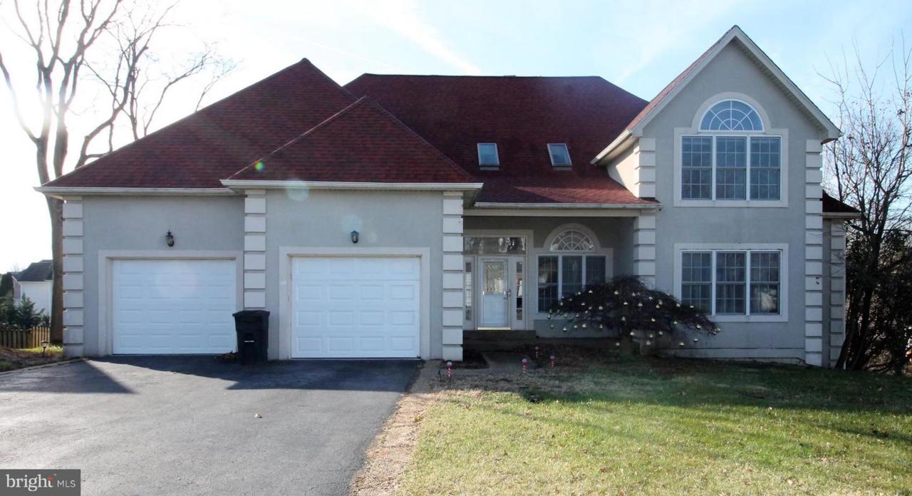 301 Huntersridge Road - Photo 1