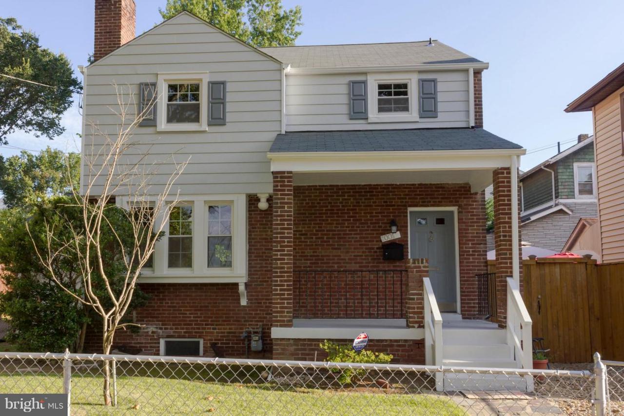2005 Lawrence Street - Photo 1