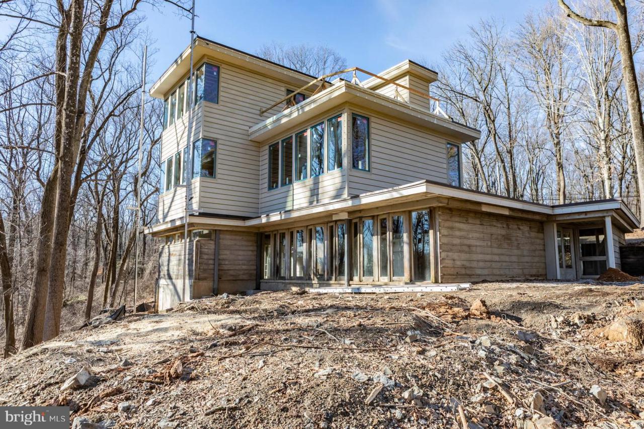 144 Drakes Corner - Photo 1
