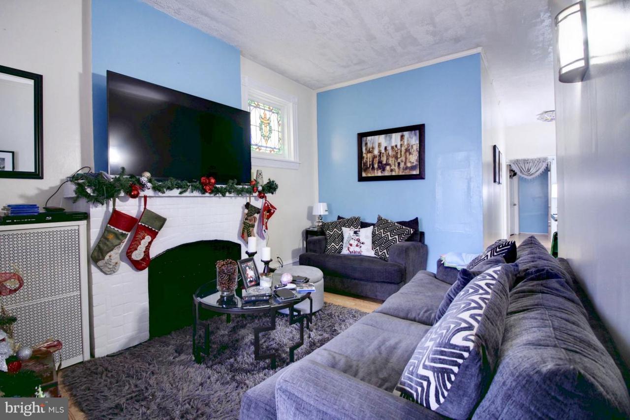 1505 Perkiomen Avenue - Photo 1