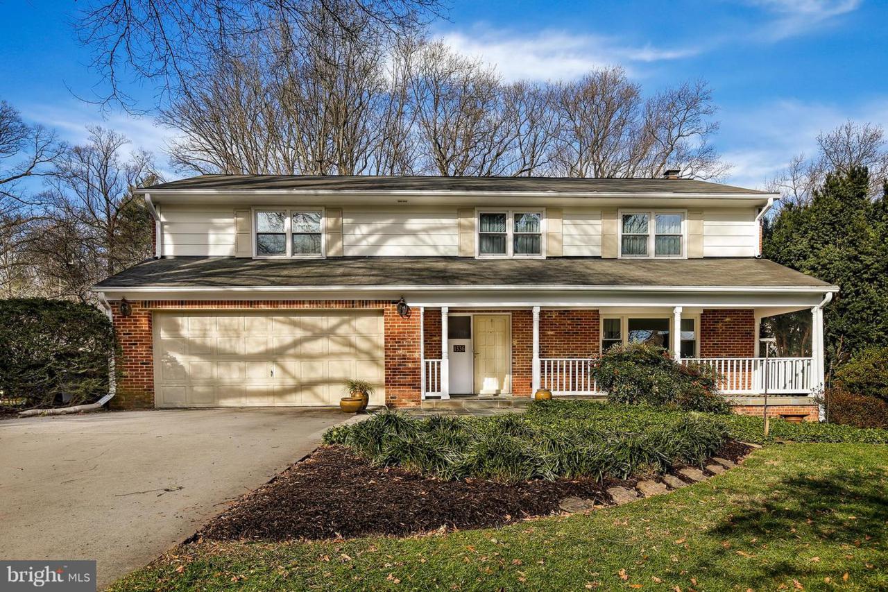 1536 Forest Lane - Photo 1
