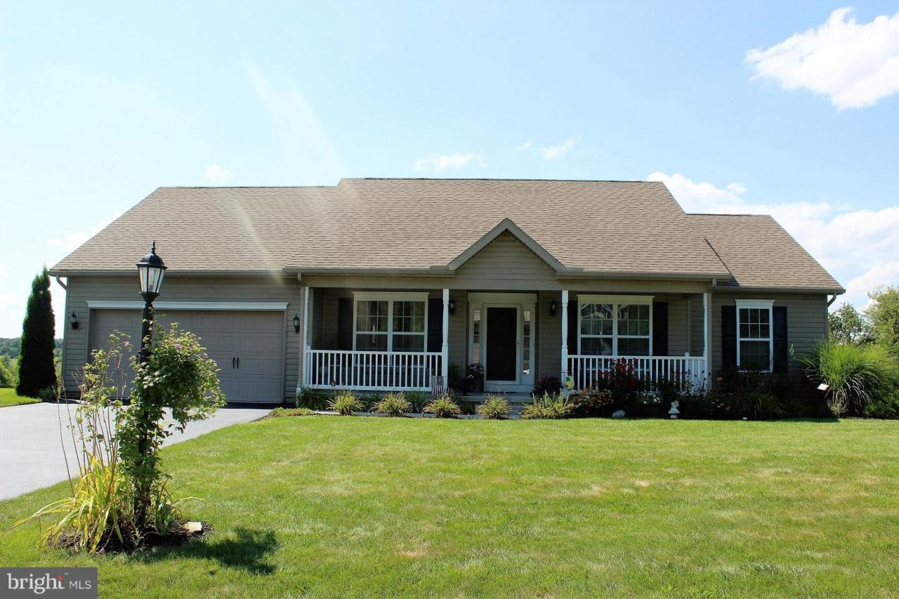 274 Joshua Drive - Photo 1