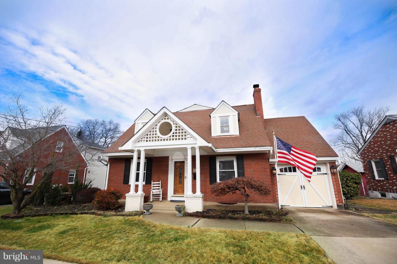 3210 Collard Street - Photo 1