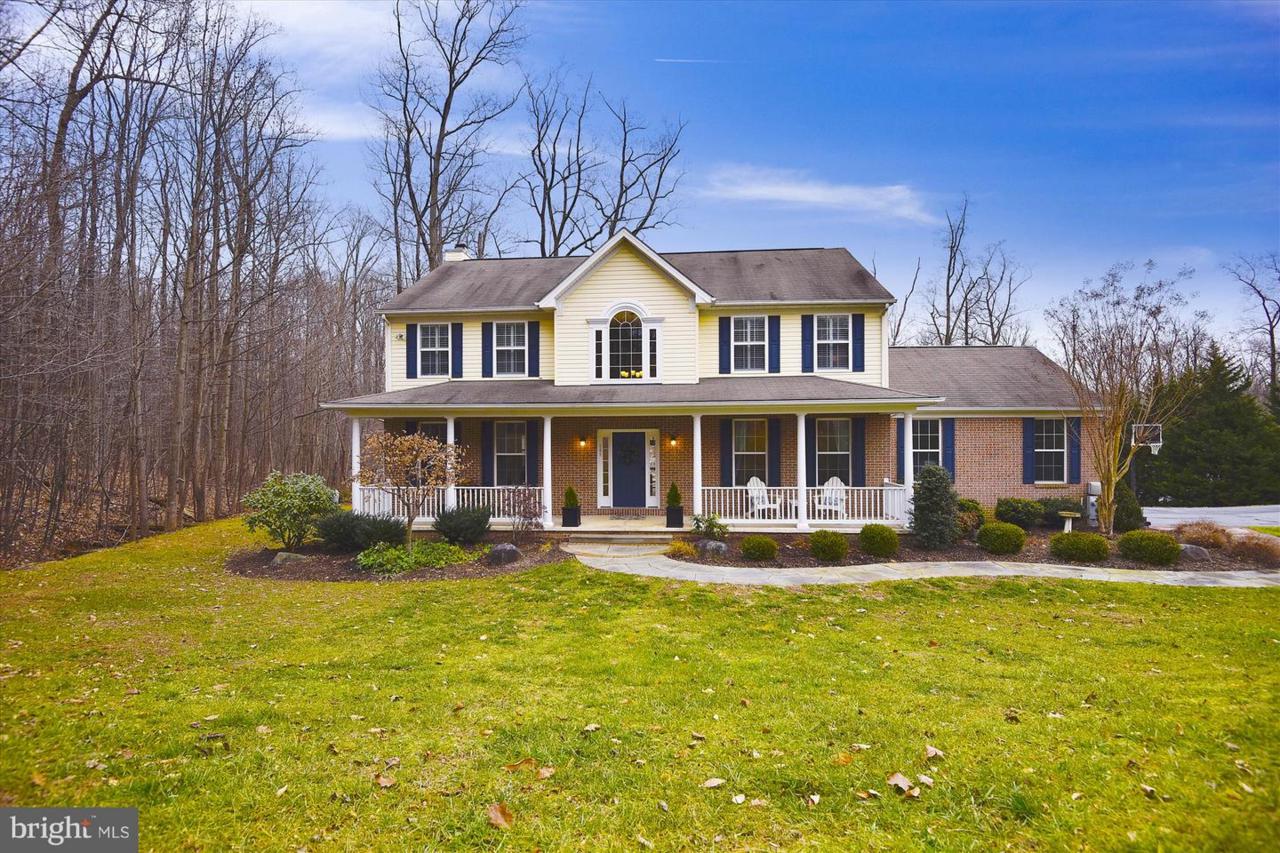 484 Stratford Road - Photo 1