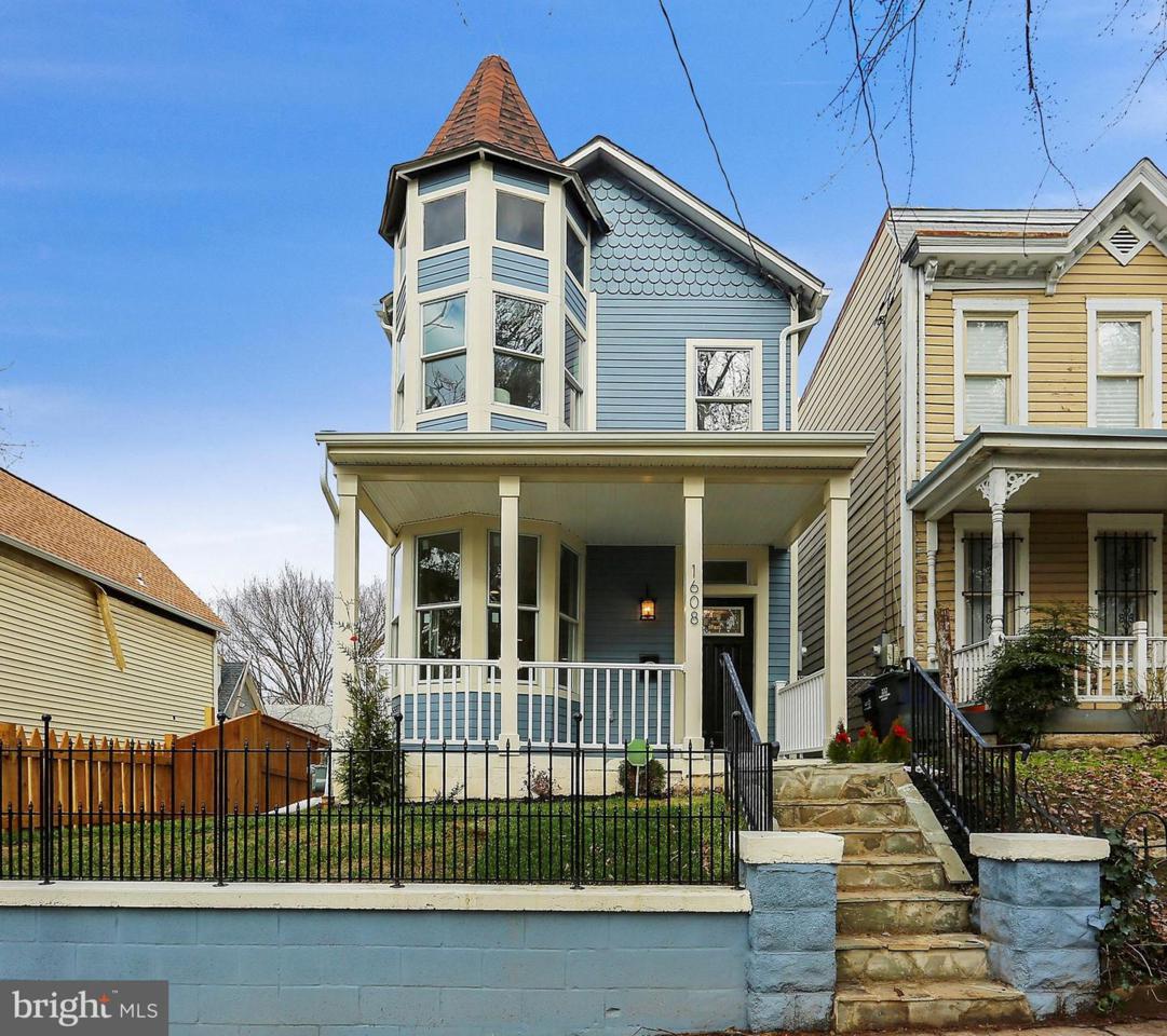 1608 V Street - Photo 1
