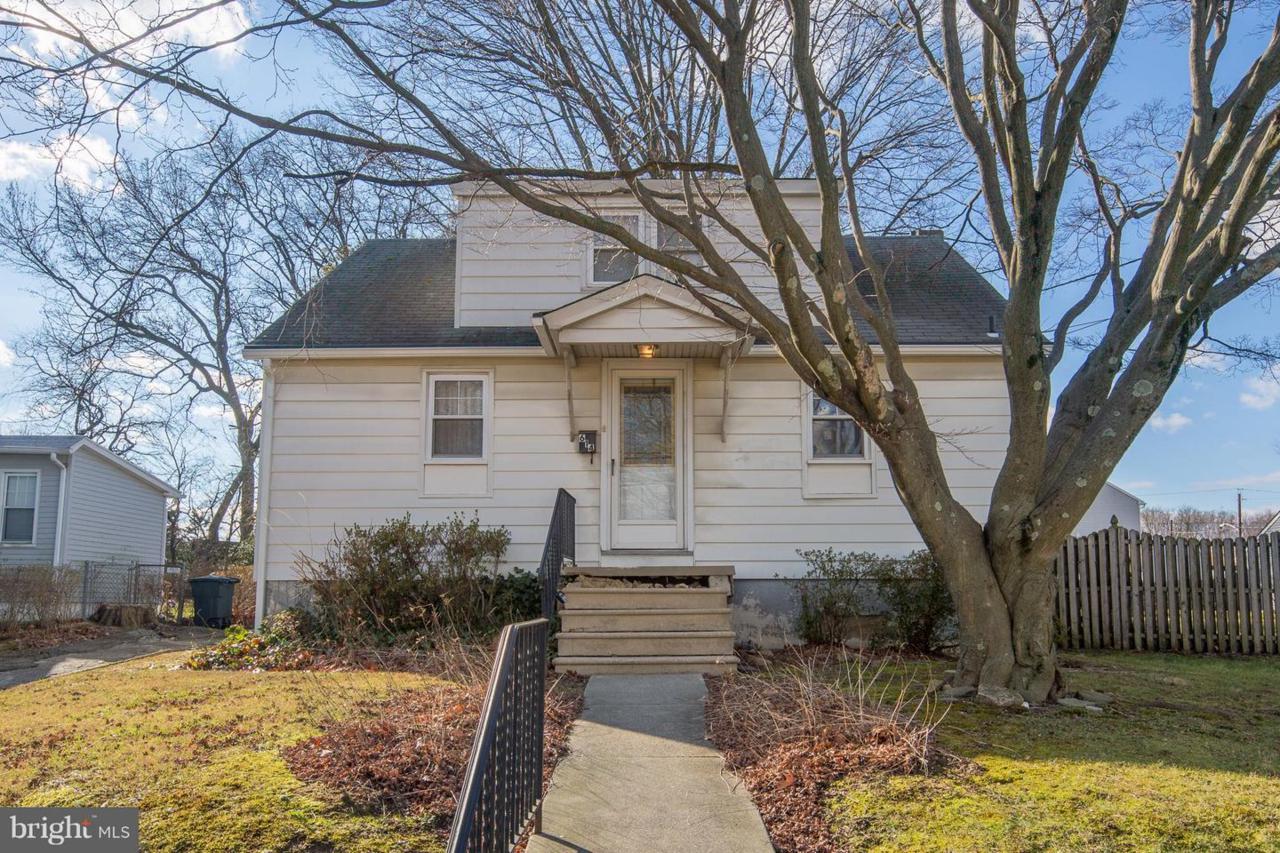 614 Gaskill Avenue - Photo 1