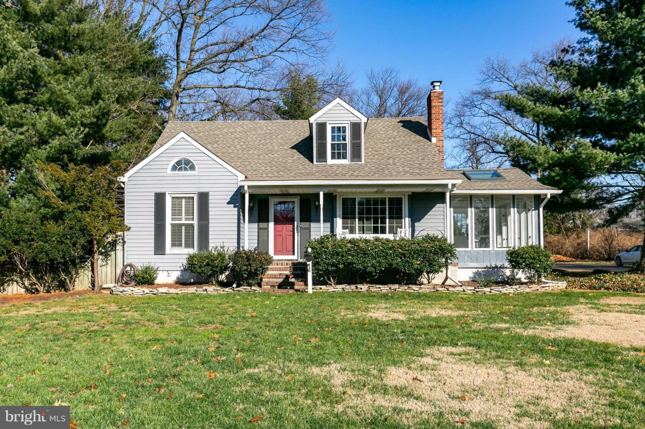 1114 Highland Avenue - Photo 1
