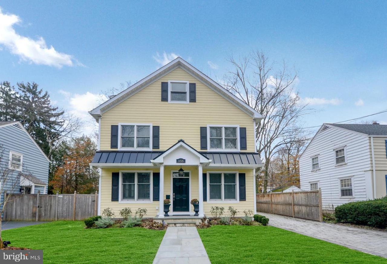 155 Hamilton Avenue - Photo 1
