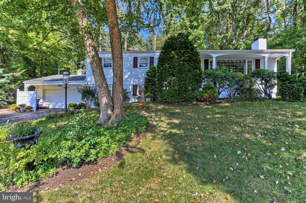 3381 Barwood Road - Photo 1