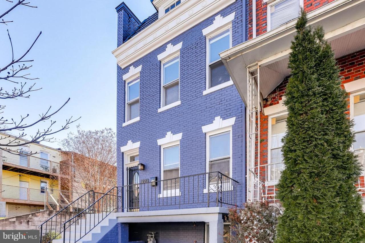 22 V Street - Photo 1