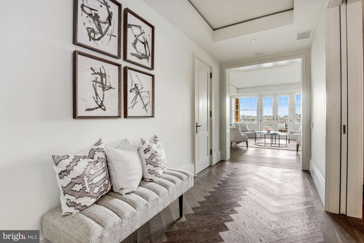 2660 Connecticut Avenue - Photo 1