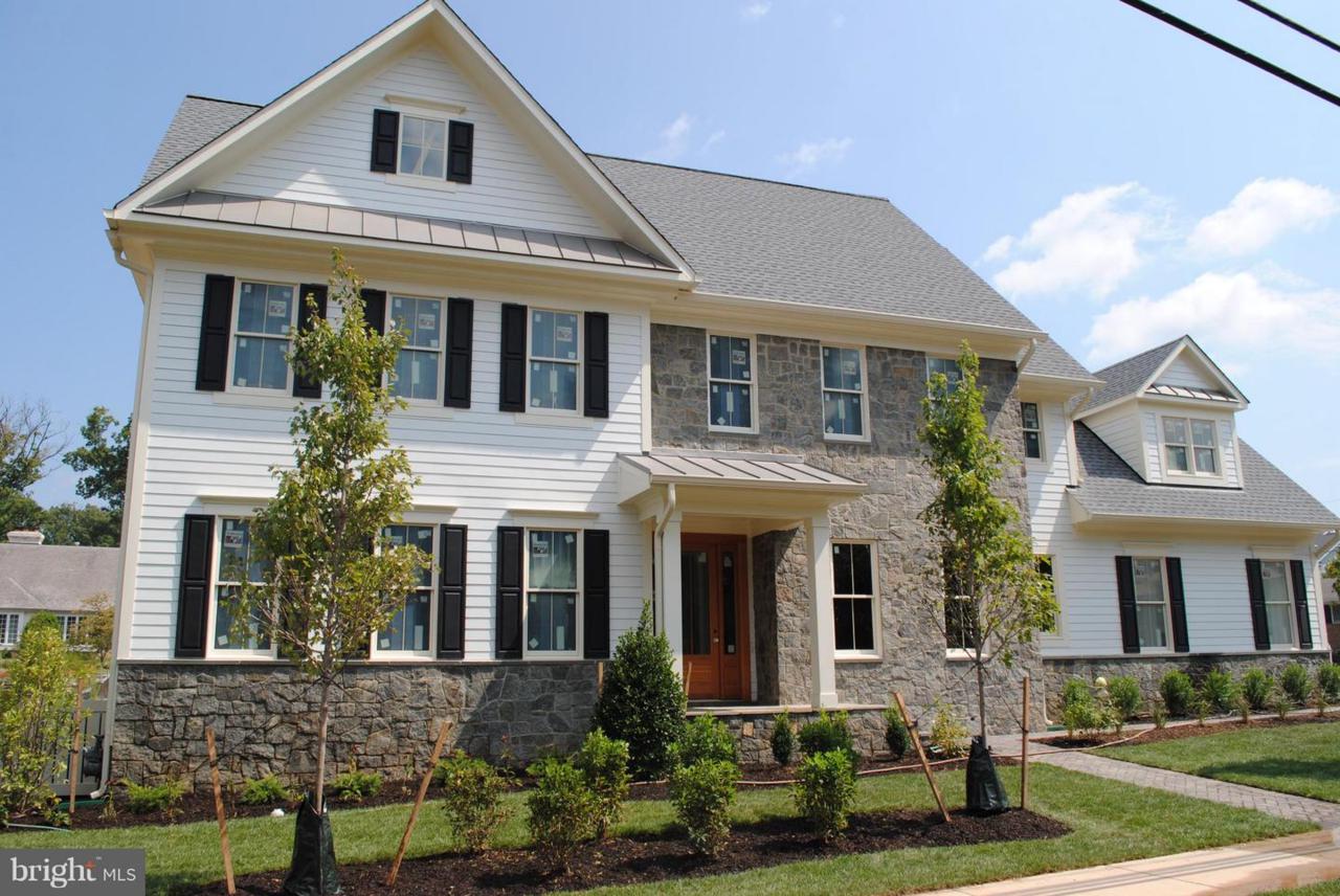 2805 Lexington Street - Photo 1
