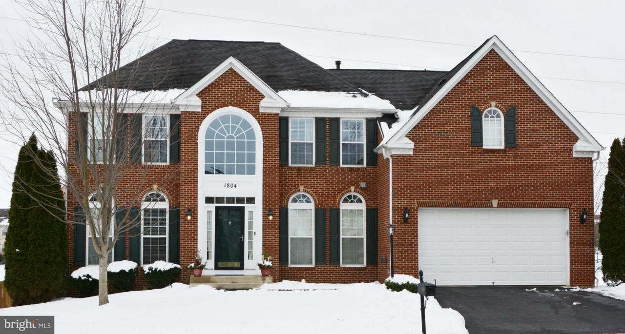 1804 Weybridge Road - Photo 1