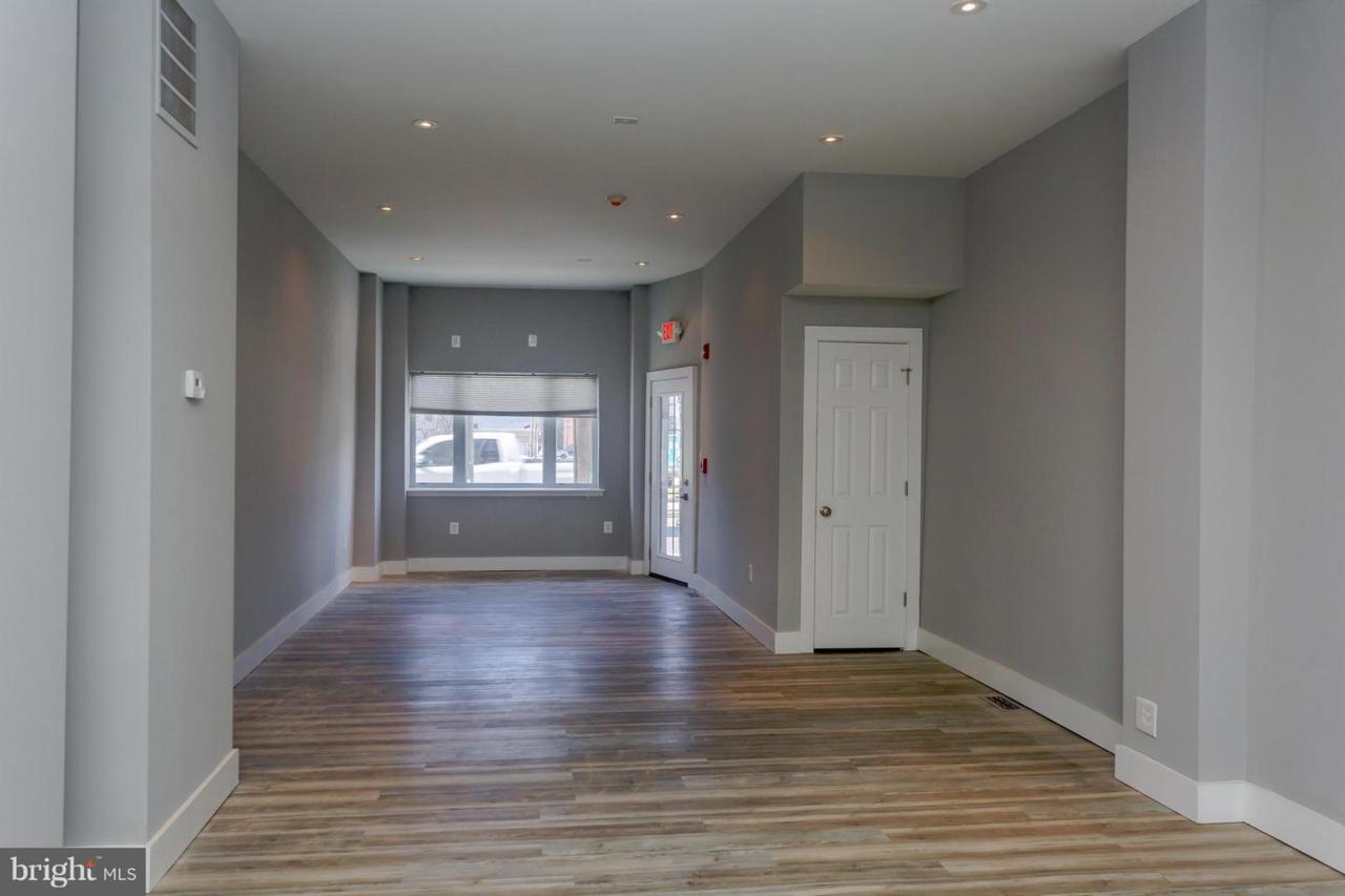 333 15TH Street - Photo 1