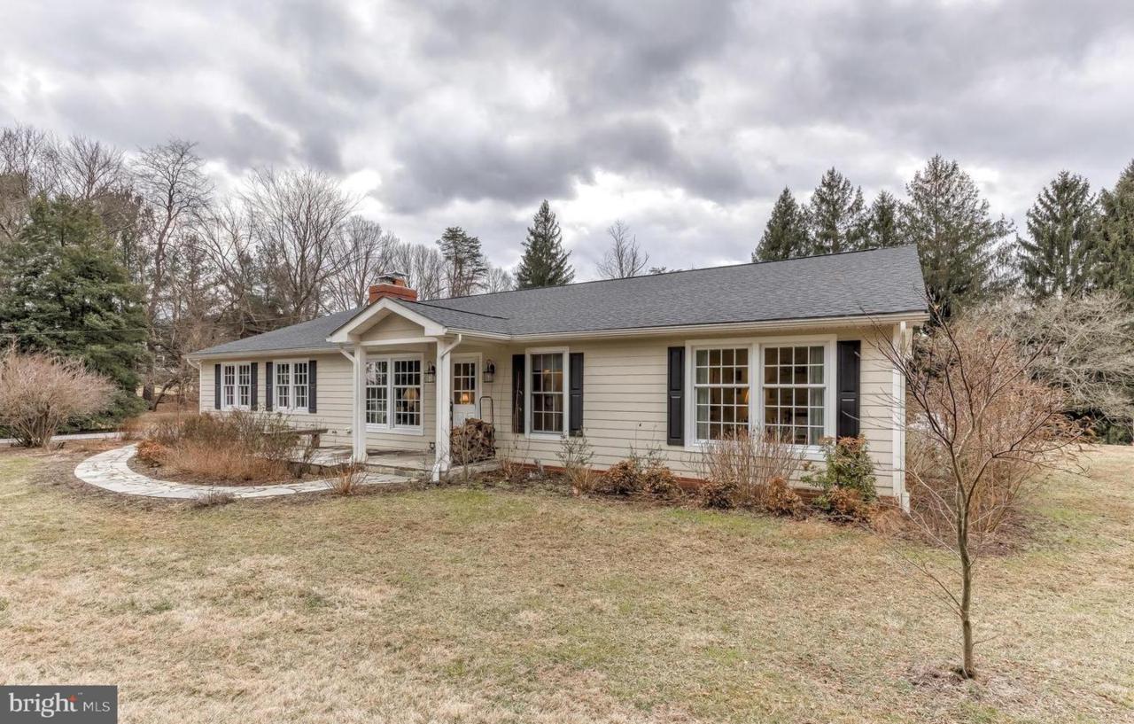 17926 Bunker Hill Road - Photo 1