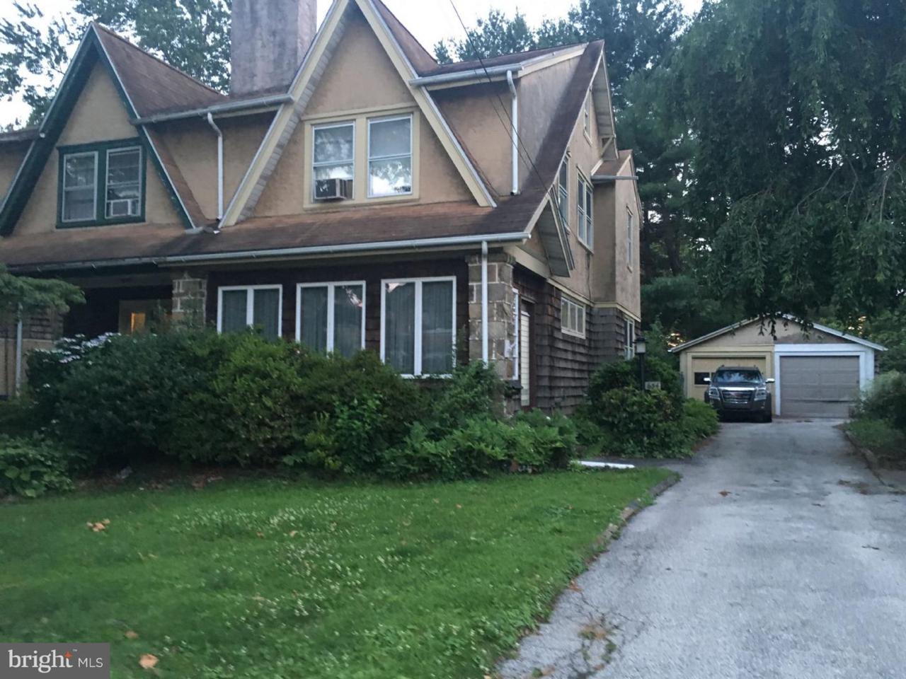 634 Country Club Lane - Photo 1