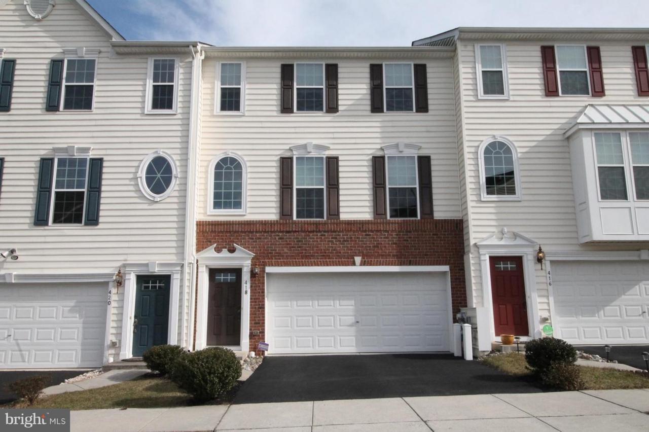 418 Scarecrow Court - Photo 1