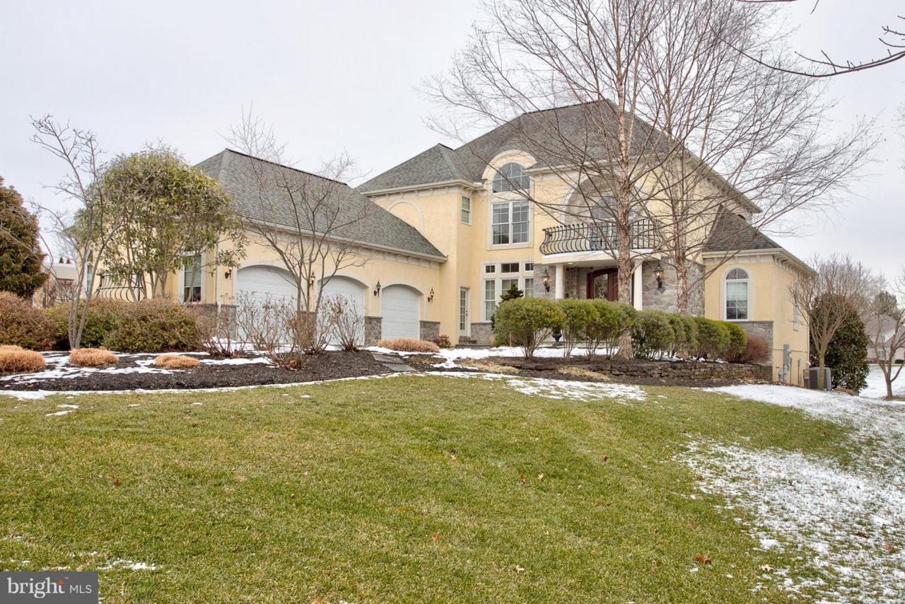 630 Willow Green - Photo 1