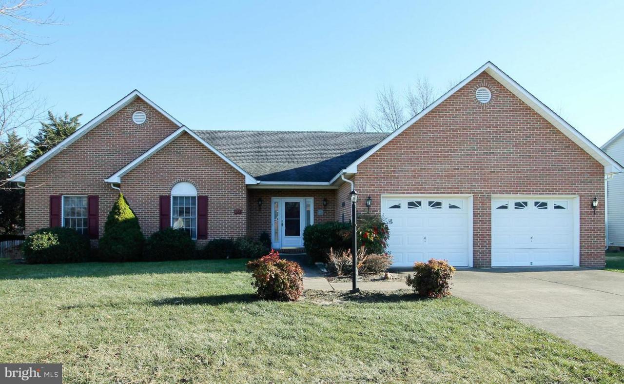 119 Driftwood Drive - Photo 1