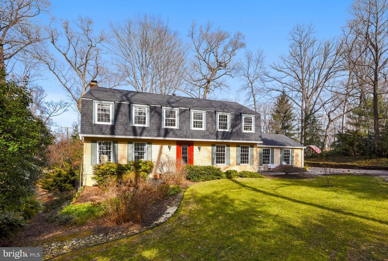 624 Shore Acres Road - Photo 1