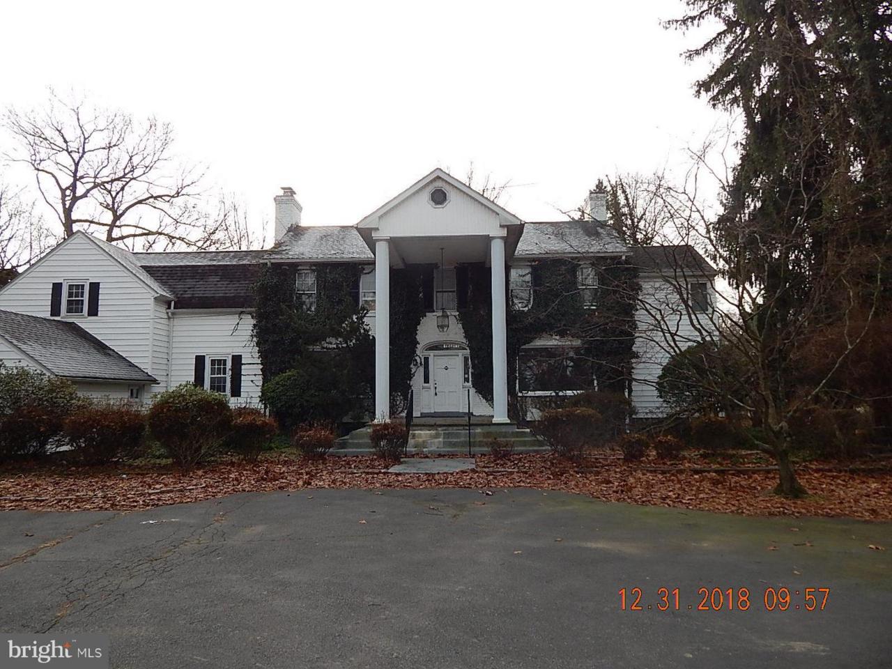 864 Lawrenceville Road - Photo 1
