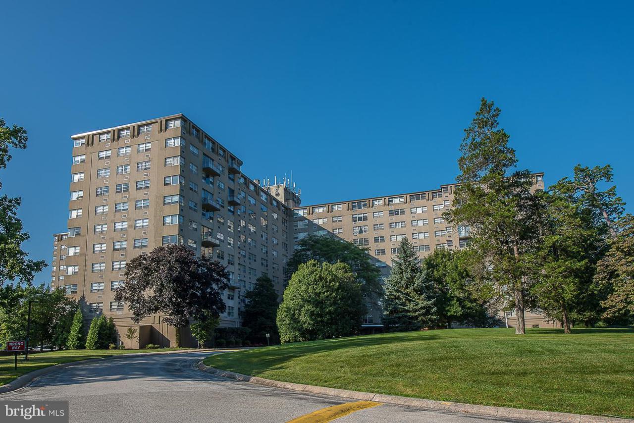 1030 Lancaster Avenue - Photo 1