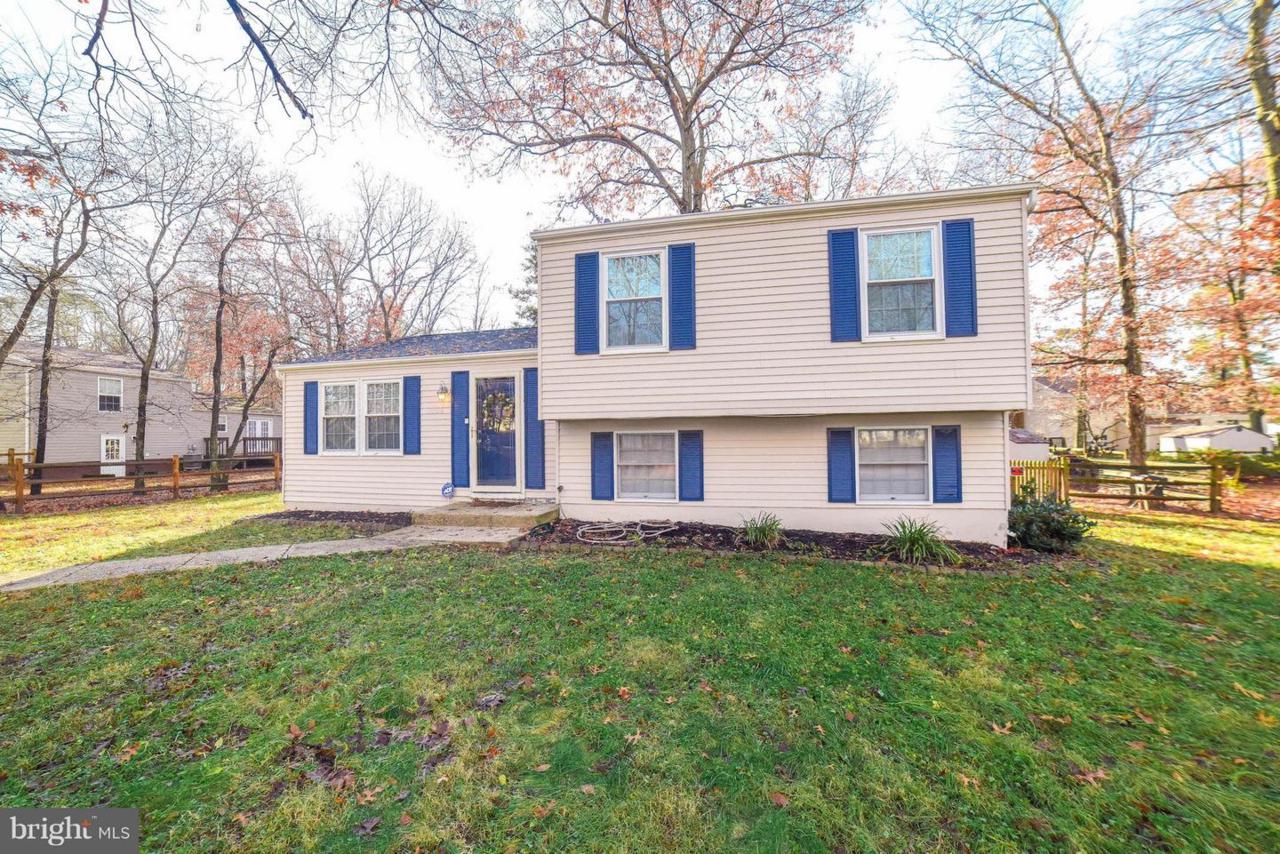1009 Allward Drive - Photo 1