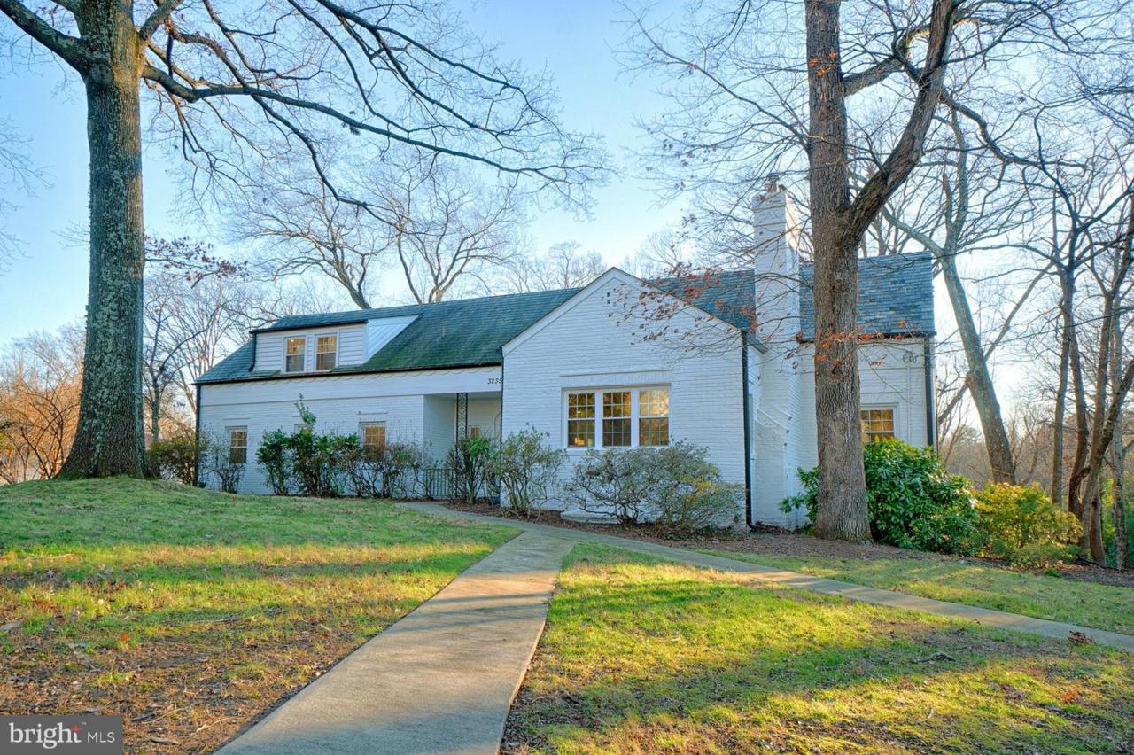 3235 Valley Lane - Photo 1