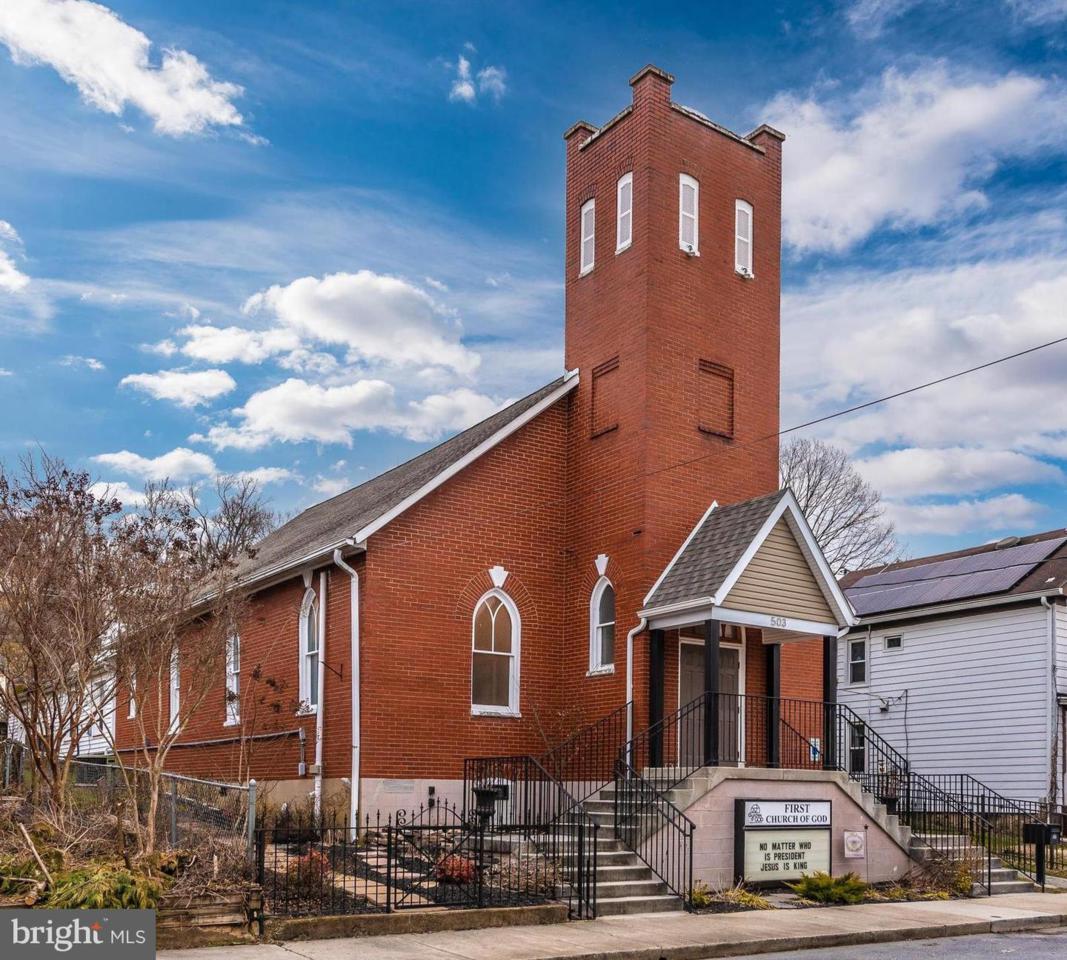 503 Brunswick Street - Photo 1