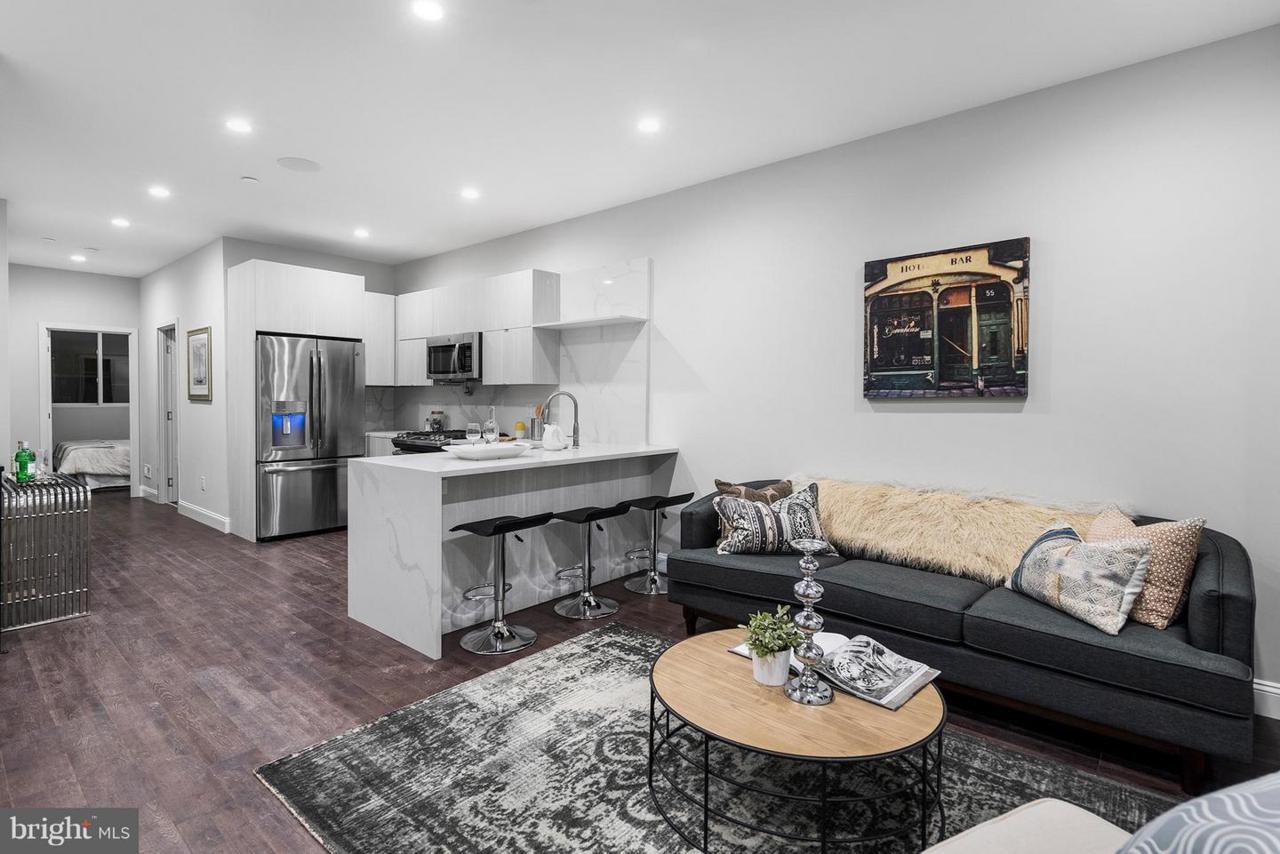 1626 Cambridge Street - Photo 1