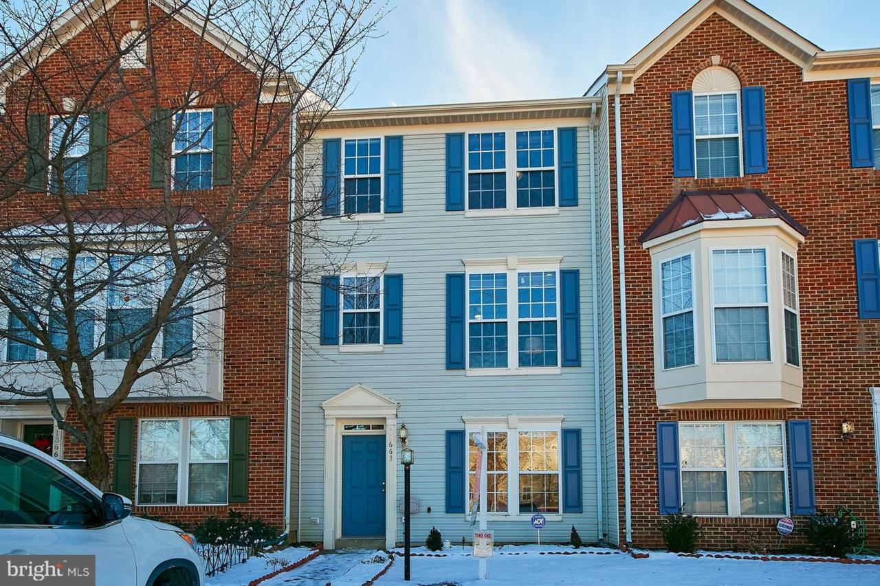 13663 Stratford Glen Place - Photo 1