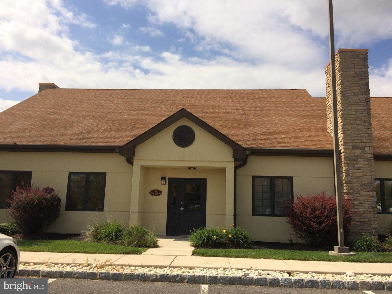 401 Independence Boulevard - Photo 1