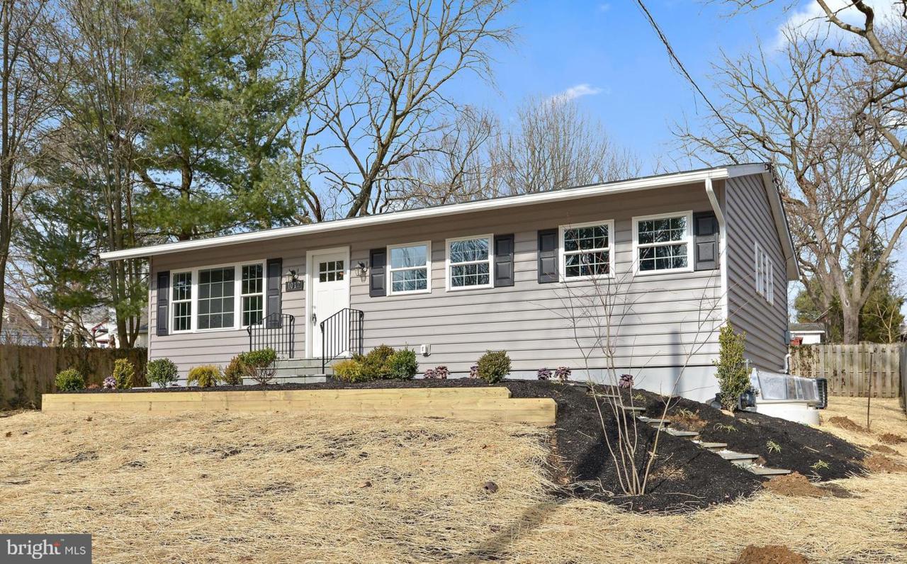 1012 Barr Lane - Photo 1