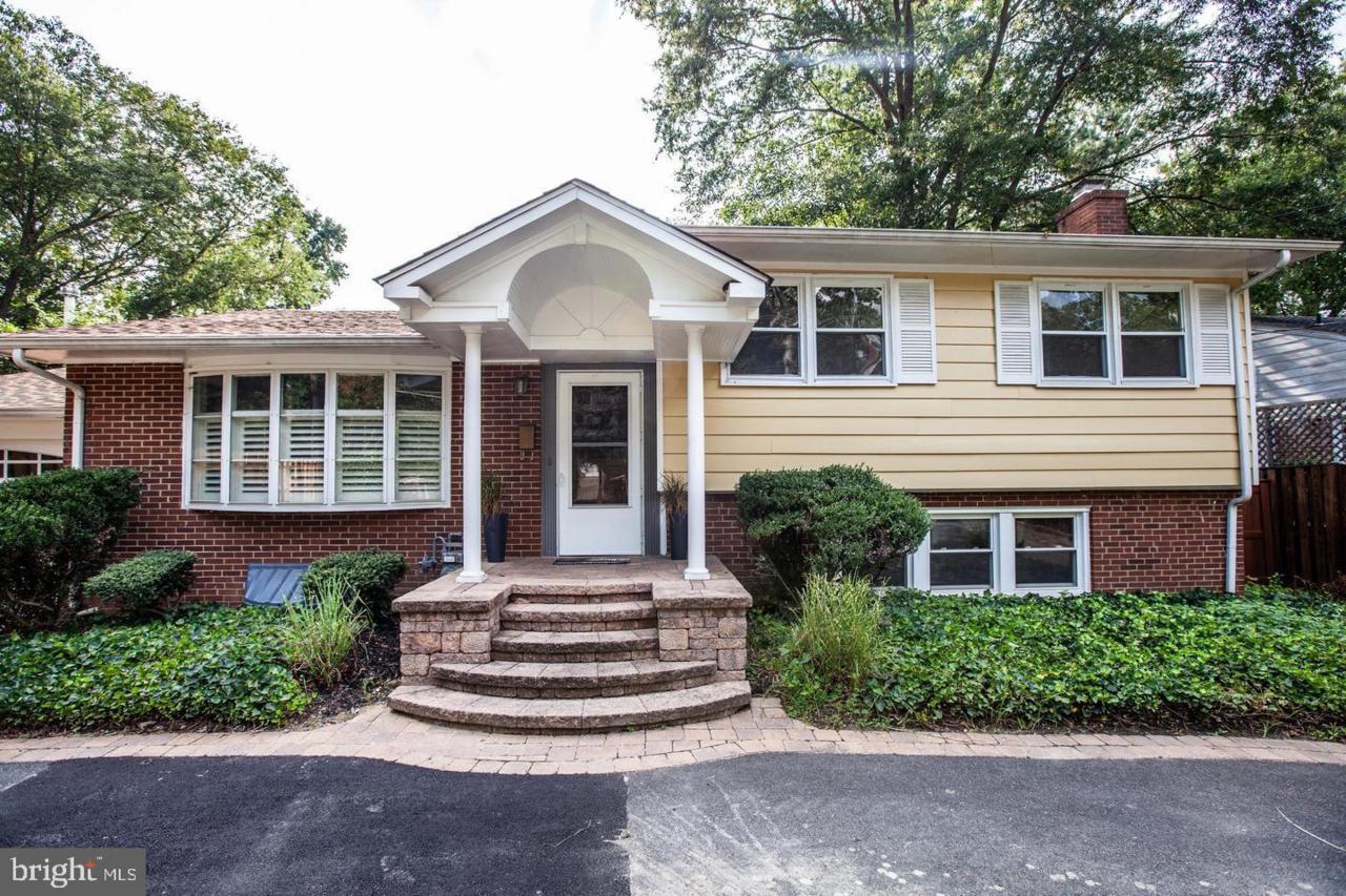 9014 Vernon View Drive - Photo 1