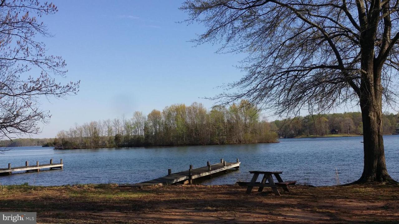 Longway Dr. - Photo 1