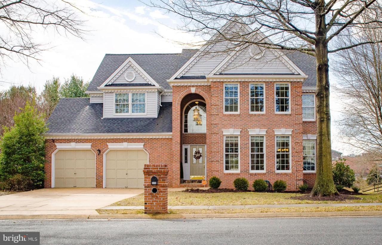 320 Pond View Court - Photo 1
