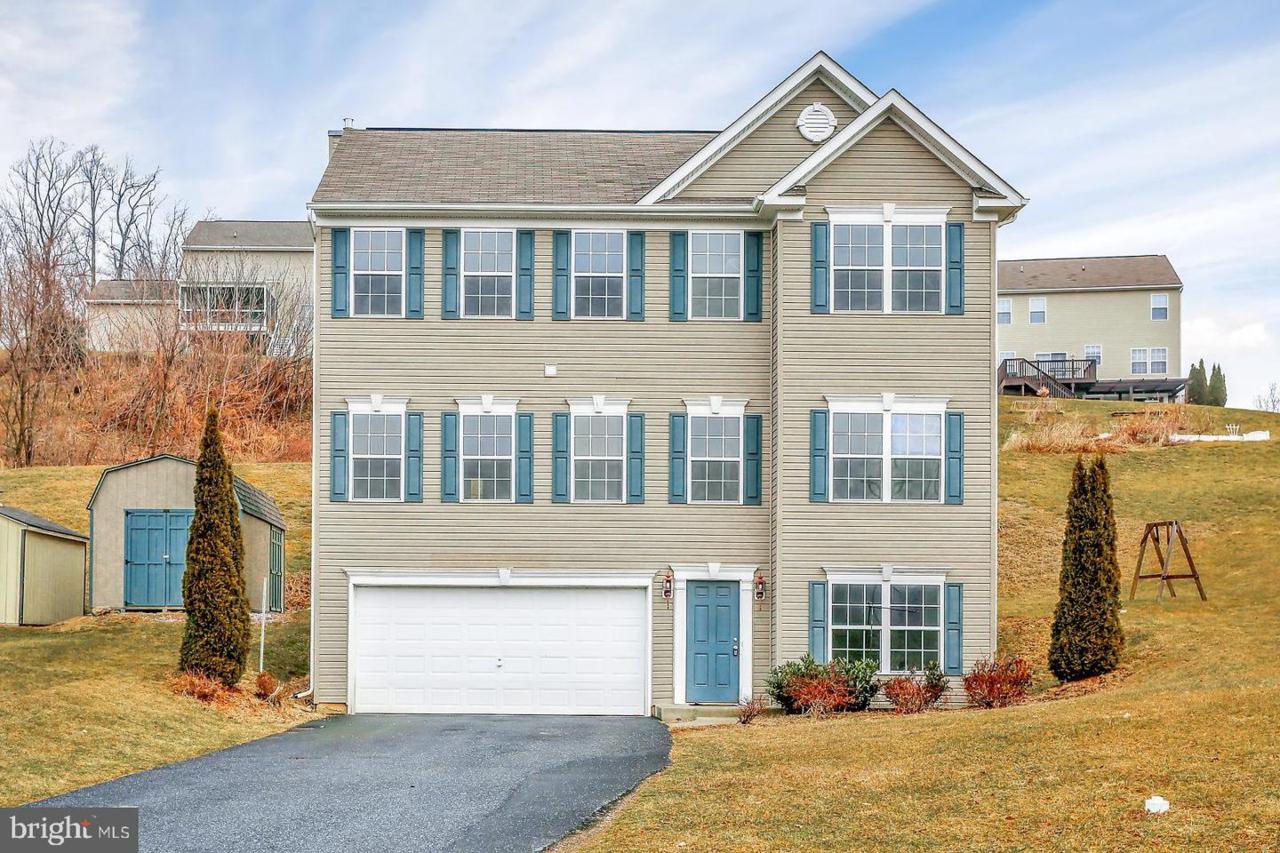500 Windy Way - Photo 1