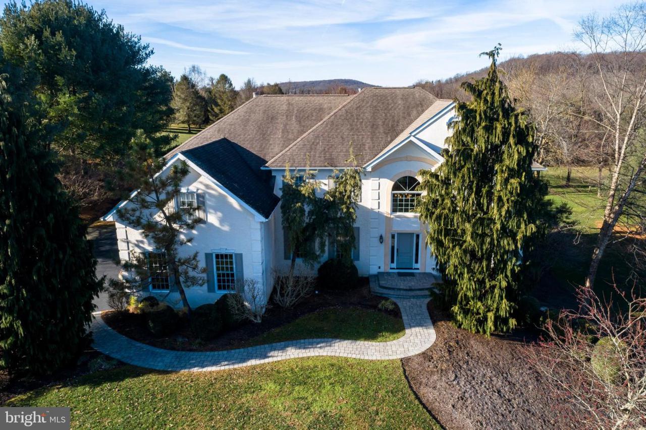 119 Bobtail Drive - Photo 1