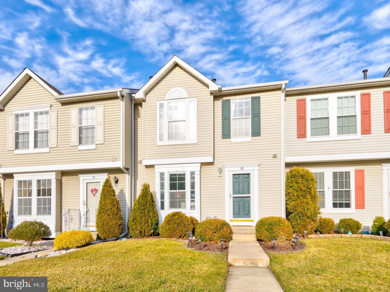 28 Pebble Lane - Photo 1