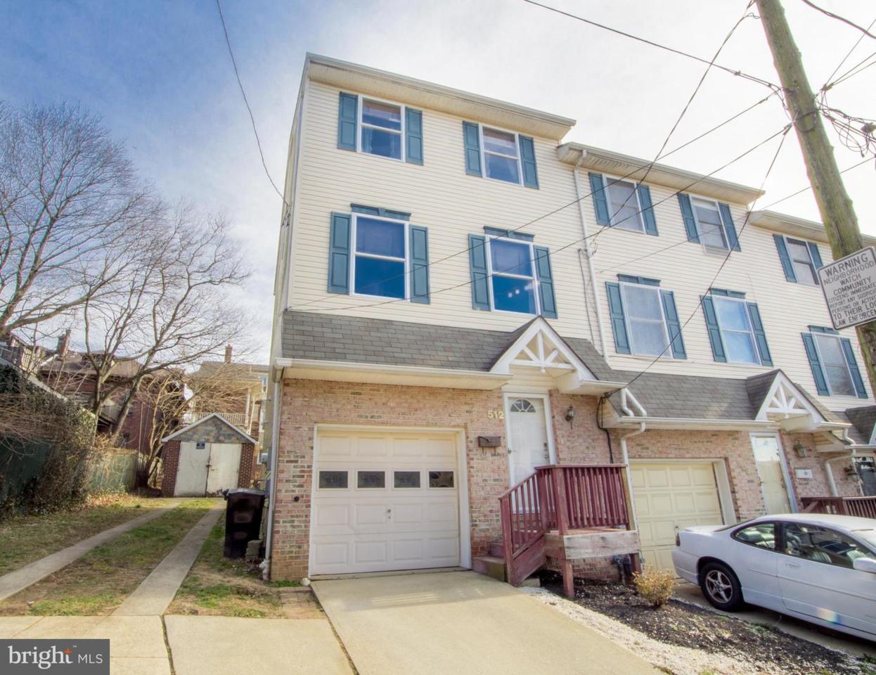 512 Delamore Place - Photo 1