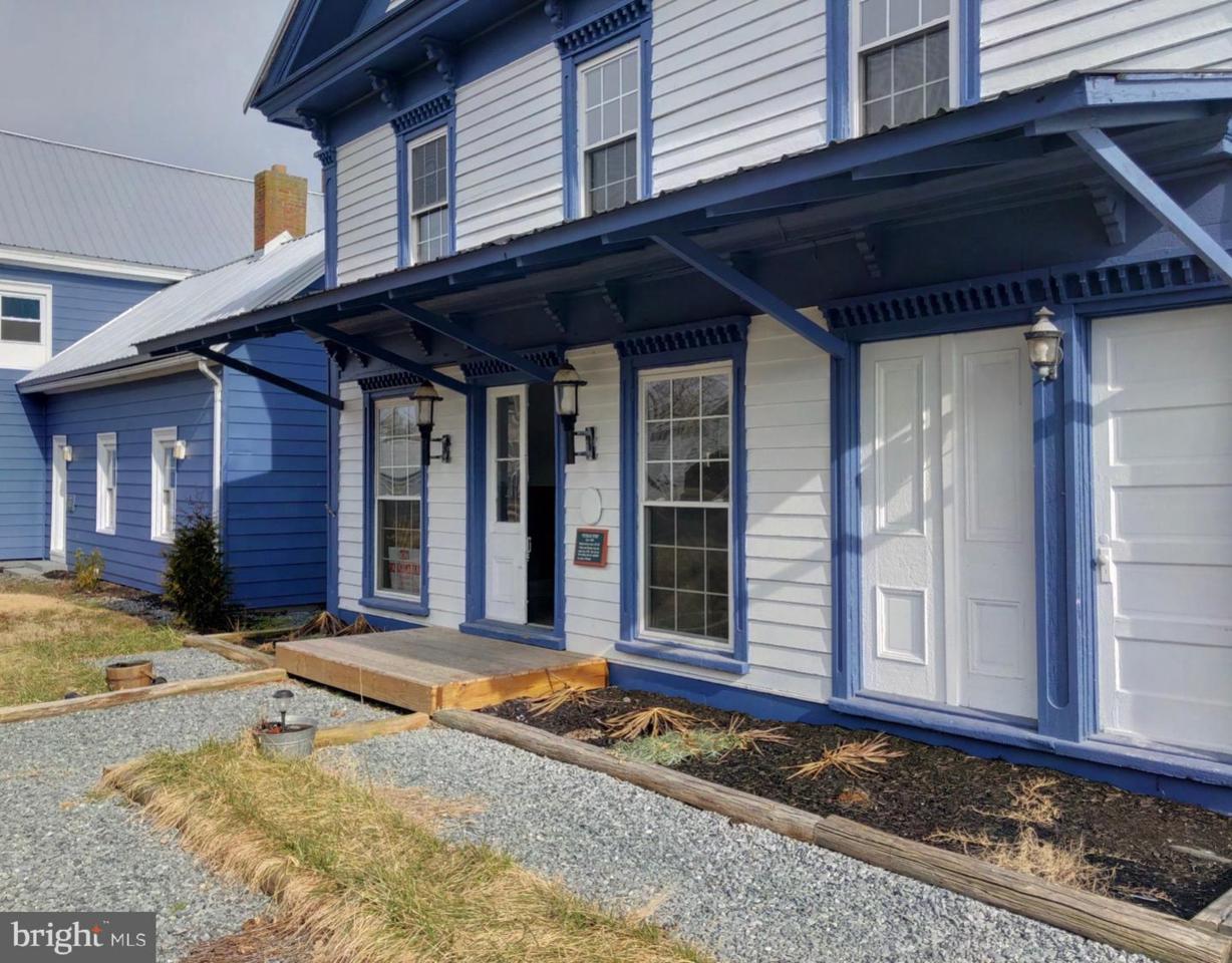 7415 Maple Street - Photo 1