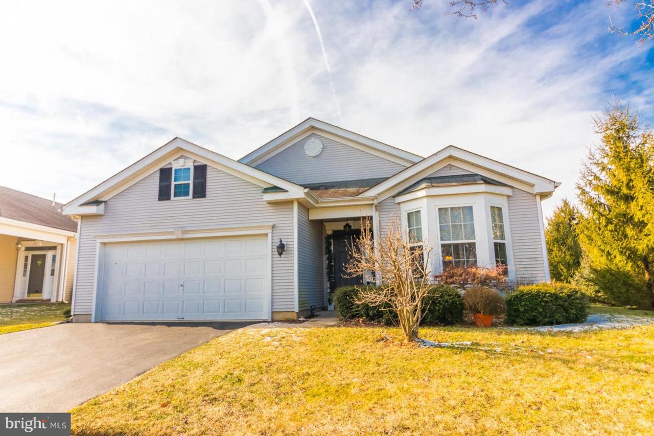 171 Minuteman Circle - Photo 1