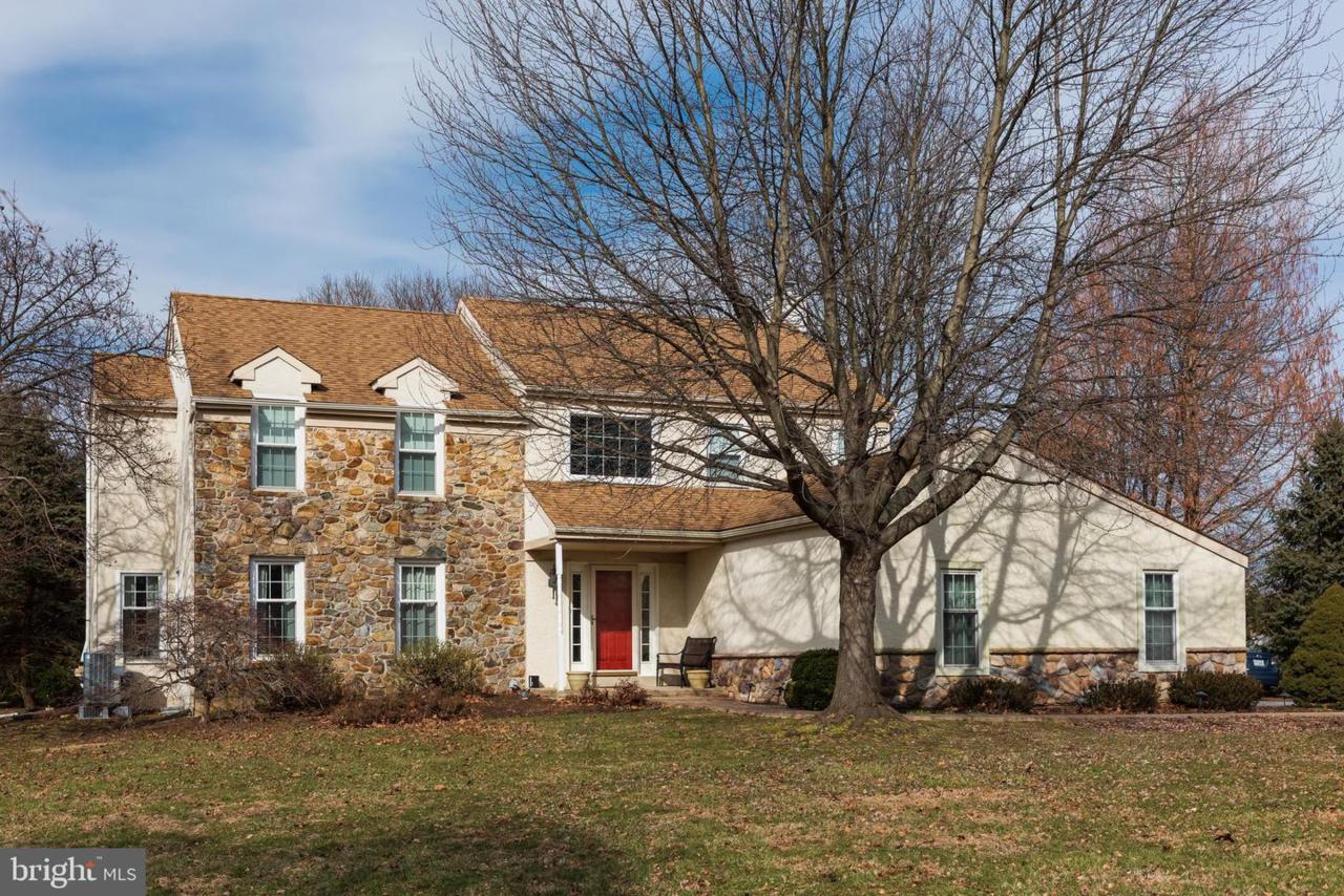 9 Thayer Drive - Photo 1