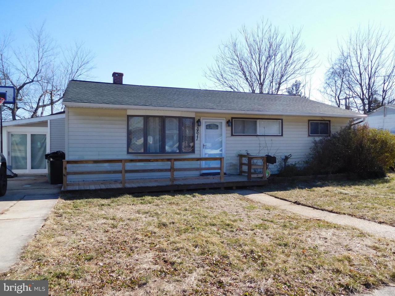 5511 Adleigh Avenue - Photo 1