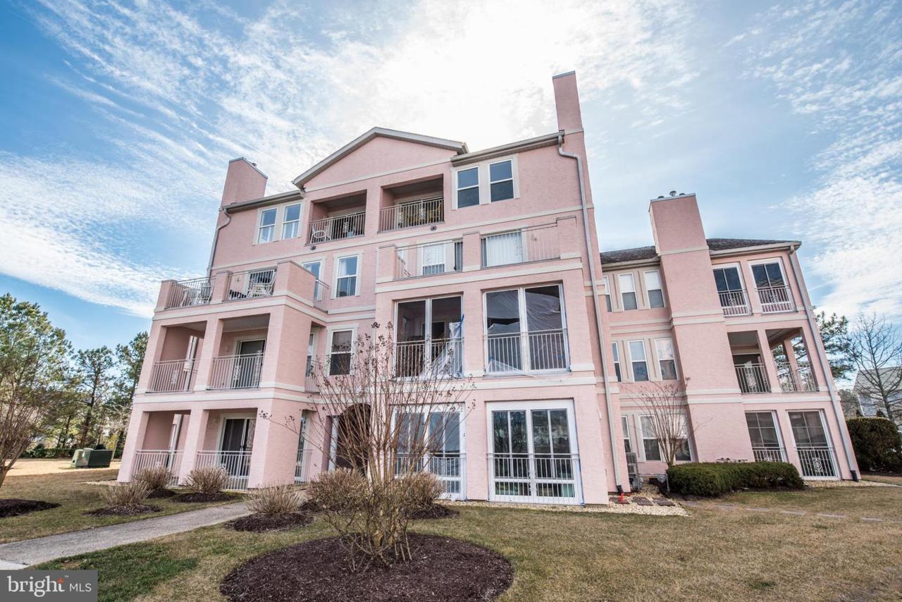 7607 Yacht Club Drive - Photo 1