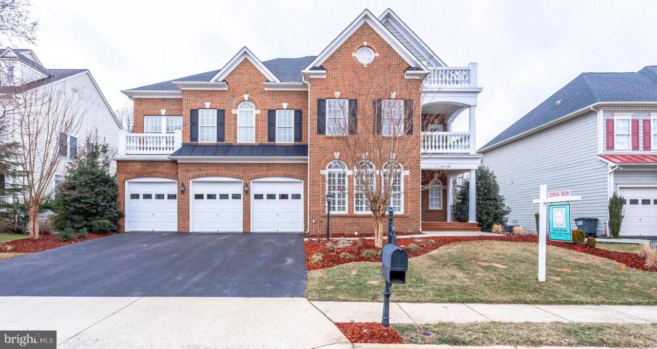 42744 Ridgeway Drive - Photo 1