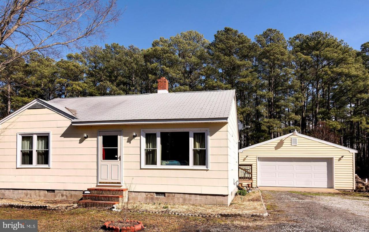 2111 Farm Creek Road - Photo 1