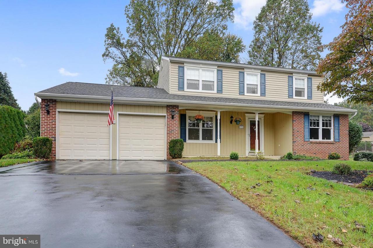 109 Sycamore Drive - Photo 1